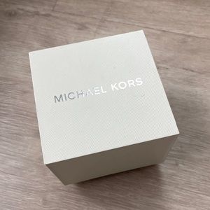 Michael Kors ivory / cream watch box